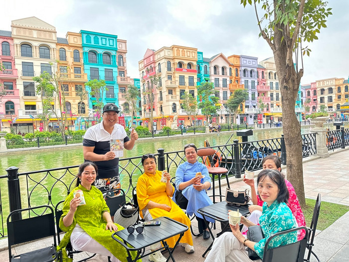 Cộng đồng hạnh phúc là điều James Kang dễ dàng nhận thấy tại Vinhomes Ocean Park 2 (Ảnh: NVCC) A5.jpg