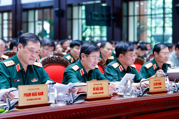 Các đại biểu dự dự Hội nghị Quân chính toàn quân. Ảnh: VGP/Nhật Bắc Các đại biểu dự dự Hội nghị Quân chính toàn quân. Ảnh: VGP/Nhật Bắc