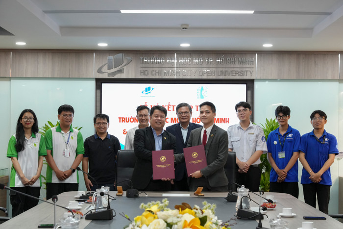 Trường Đại học Mở Thành phố Hồ Chí Minh ký kết hợp tác với Công ty TNHH Botol Việt Nam 7.jpg