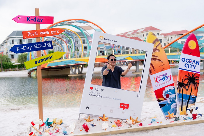 Anh James Kang tham gia Trại hè Hàn Quốc Summer K-Day, tháng 5/2024. A1.jpg