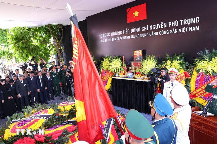 Lễ an táng Tổng Bí thư Nguyễn Phú Trọng. (Ảnh: TTXVN) Lễ an táng Tổng Bí thư Nguyễn Phú Trọng. (Ảnh: TTXVN)