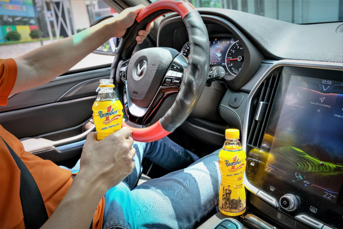 Nước tăng lực Number 1 đồng hành tiếp năng lượng cho các tài xế trên những cung đường. thp3.jpg