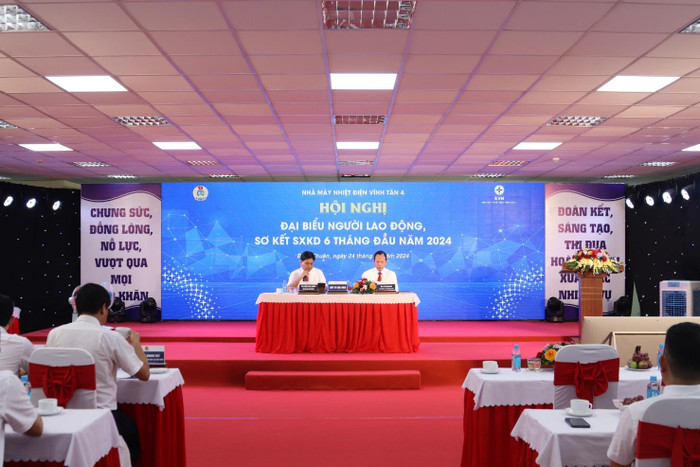 Quang cảnh hội nghị đại biểu người lao động. h4.jpg