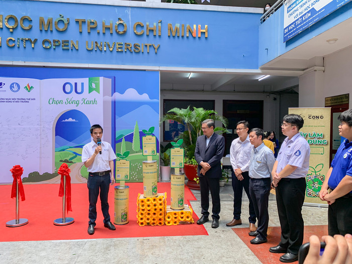 Mô hình thu gom pin cũ. 4.jpg