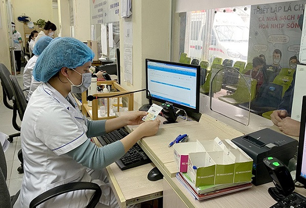 Chính sách bảo hiểm y tế là một trong những trụ cột chính trong hệ thống an sinh xã hội. bao-hiem_20220930093457PM.jpg