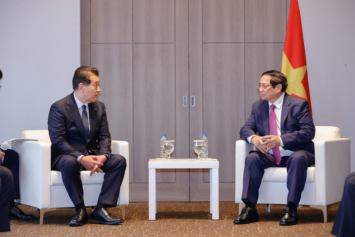 Thủ tướng đề nghị tập đoàn nghiên cứu tham gia các dự án nhiệt điện LNG ở Thanh Hóa, Nghệ An. Ảnh: VGP/Nhật Bắc 4.jpg