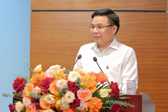 Đồng chí Lê Mạnh Hùng, Bí thư Đảng uỷ, Chủ tịch Hội đồng thành viên Petrovietnam phát biểu tại hội nghị. Anh 4-2.jpg
