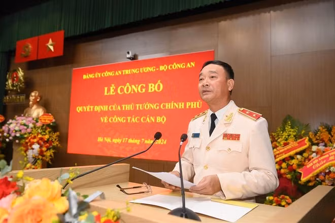 Thứ trưởng Phạm Thế Tùng phát biểu nhận nhiệm vụ. (Nguồn: Bộ Công an)