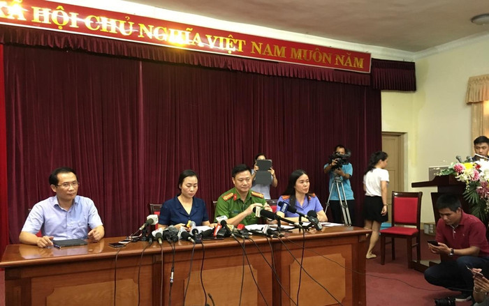 Đã khởi tố vụ án học sinh lớp 1 trường Gateway tử vong vì bị bỏ trên xe đưa đón Đã khởi tố vụ án học sinh lớp 1 trường Gateway tử vong vì bị bỏ trên xe đưa đón