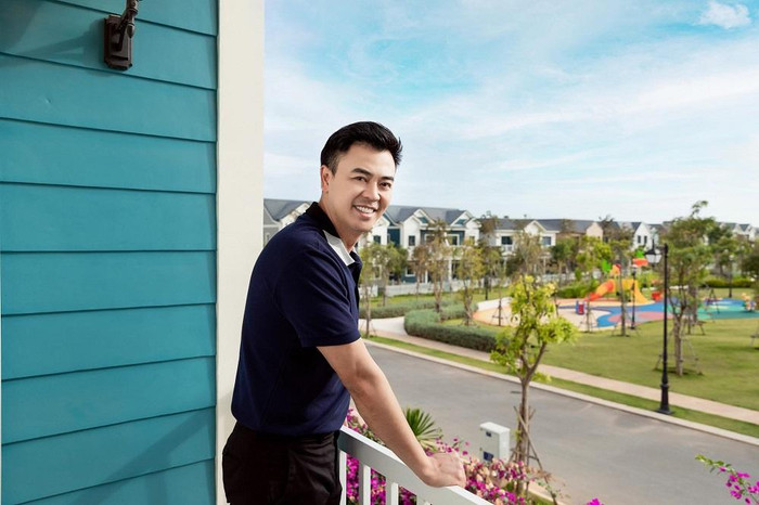 MC Tuấn Tú hạnh phúc khi chính thức nhận bàn giao second home Florida tại NovaWorld Phan Thiet MC Tuấn Tú hạnh phúc khi chính thức nhận bàn giao second home Florida tại NovaWorld Phan Thiet