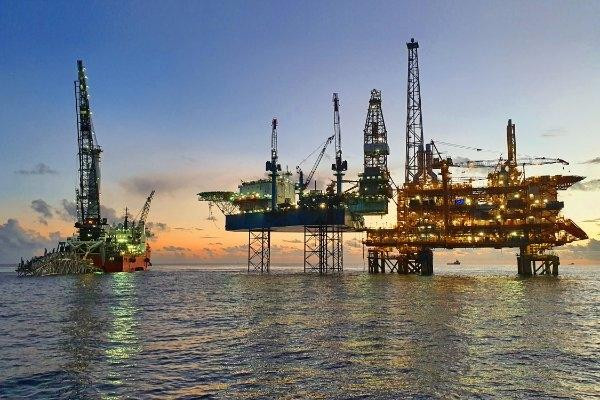 Giàn xử lý trung tâm Sao Vàng Giàn xử lý trung tâm Sao Vàng