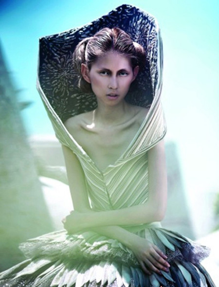 Hình ảnh 'vêu vao', xương xẩu này của Cao Thùy Dương khiến nhiều người cảm thấy 'sợ'...