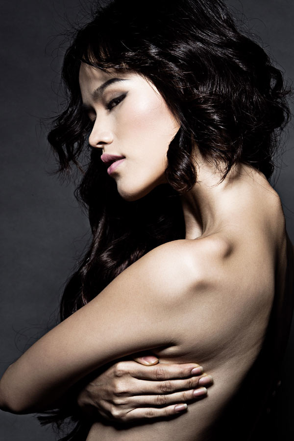 Cận cảnh thân hình gầy trơ xương của Tuyết Lan