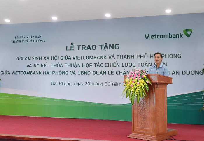 Ông Nguyễn Văn Tùng - Phó Bí thư Thành ủy, Chủ tịch Ủy ban Nhân dân thành phố Hải Phòng phát biểu tại sự kiện Ông Nguyễn Văn Tùng - Phó Bí thư Thành ủy, Chủ tịch Ủy ban Nhân dân thành phố Hải Phòng phát biểu tại sự kiện