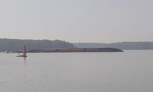 Tàu vận tải Vietsun Integrity bị chìm trên sông Lòng Tàu. (Ảnh minh hoạ: Hanoimoi.com.vn) Tàu vận tải Vietsun Integrity bị chìm trên sông Lòng Tàu. (Ảnh minh hoạ: Hanoimoi.com.vn)