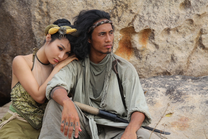 Chuyện tình Diễm My - Phạm Anh Khoa trong phim được khắc họa rõ nét nhất trong số các nhân vật chính.