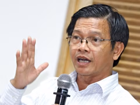 Tiến sĩ Đinh Phương Duy - Phó Hiệu trưởng Học viện Cán bộ TP.HCM (Ảnh: internet) Tiến sĩ Đinh Phương Duy - Phó Hiệu trưởng Học viện Cán bộ TP.HCM (Ảnh: internet)