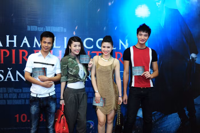 Mức xử phạt mà cơ quan công an đưa ra đối với người mẫu Hồng Quế là 750.000 đồng. Còn ca sĩ Phạm Vân Quế (tức Quế Vân) bị phạt 1.500.000 đồng về hành vi trực tiếp xâm hại hoặc thuê người xâm hại đến sức khỏe, tính mạng của người khác.