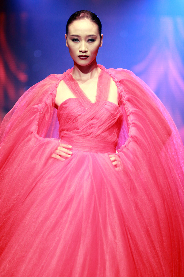 Bà Quỳnh Trang: Đừng nói ban tổ chức phải có trách nhiệm xin việc cho Huyền Trang