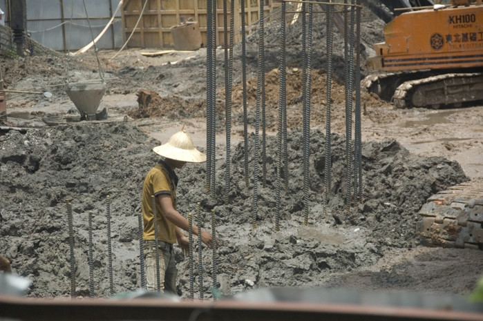 Dự án đã được hoàn thiện phần hạ tầng giao thông và cây xanh. Các tòa nhà chung cư đang thi công móng. Dự án đã được hoàn thiện phần hạ tầng giao thông và cây xanh. Các tòa nhà chung cư đang thi công móng.