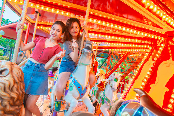 Một “vé về tuổi thơ” dành cho những du khách tham gia trò chơi này. Một “vé về tuổi thơ” dành cho những du khách tham gia trò chơi này.