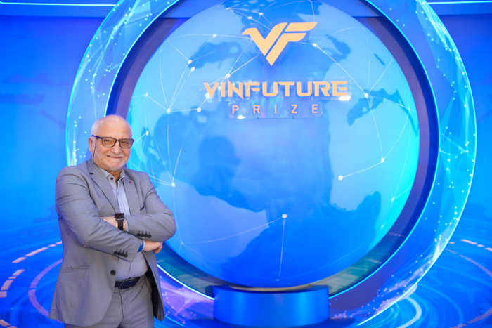 Giáo sư Yazami nhận định rằng Giải thưởng VinFuture đang ngày càng mang tầm vóc quốc tế (Ảnh: VFP). Anh 2 (17).jpg