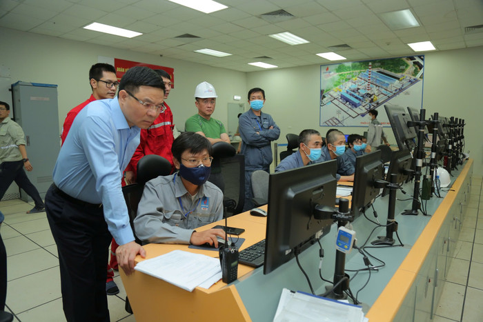 Lãnh đạo Petrovietnam kiểm tra tiến độ thực hiện dự án Nhà máy Nhiệt điện Thái Bình 2 (năm 2022). A3-5.jpg