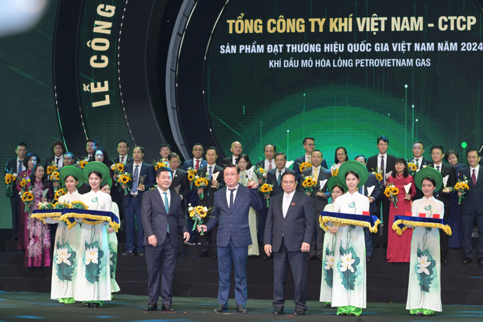 Sản phẩm Khí dầu mỏ hóa lỏng Petrovietnam Gas của Tổng công ty Khí Việt Nam được vinh danh Thương hiệu Quốc gia năm 2024. Sản phẩm Khí dầu mỏ hóa lỏng Petrovietnam Gas của Tổng công ty Khí Việt Nam được vinh danh Thương hiệu Quốc gia năm 2024.