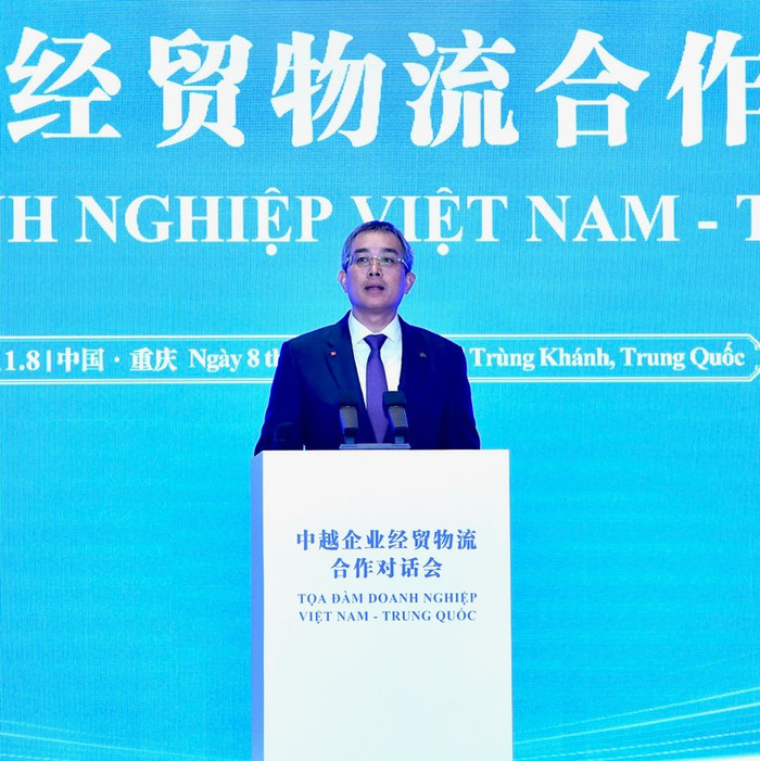 Chủ tịch Hội đồng quản trị Vietnam Airlines Đặng Ngọc Hòa phát biểu ý kiến tại Tọa đàm. (Ảnh: Thanh Giang) Chủ tịch Hội đồng quản trị Vietnam Airlines Đặng Ngọc Hòa phát biểu ý kiến tại Tọa đàm. (Ảnh: Thanh Giang)