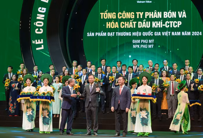 Tổng công ty Phân bón và Hóa chất Dầu khí với 2 sản phẩm là Đạm Phú Mỹ và NPK Phú Mỹ được vinh danh Thương hiệu Quốc gia năm 2024.