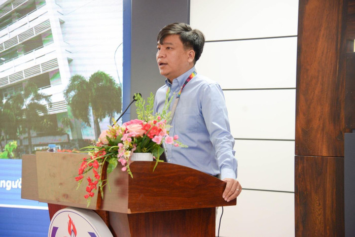 Theo Phó Giáo sư Nguyễn Trường Thịnh, cần nâng mức cho vay vốn và đa dạng hóa hơn nữa đối tượng cho vay. Ảnh: website trường Đại học Sư phạm Kỹ thuật thành phố Hồ Chí Minh. Theo Phó Giáo sư Nguyễn Trường Thịnh, cần nâng mức cho vay vốn và đa dạng hóa hơn nữa đối tượng cho vay. Ảnh: website trường Đại học Sư phạm Kỹ thuật thành phố Hồ Chí Minh.