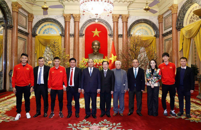 Cũng vào tháng 02/2022, Golf Long Thành thưởng 3,6 tỷ đồng cho đội tuyển nam Quốc Gia sau chiến thắng 3-1 trước đội tuyển Trung Quốc tại vòng loại thứ 3 World Cup. Cũng vào tháng 02/2022, Golf Long Thành thưởng 3,6 tỷ đồng cho đội tuyển nam Quốc Gia sau chiến thắng 3-1 trước đội tuyển Trung Quốc tại vòng loại thứ 3 World Cup.