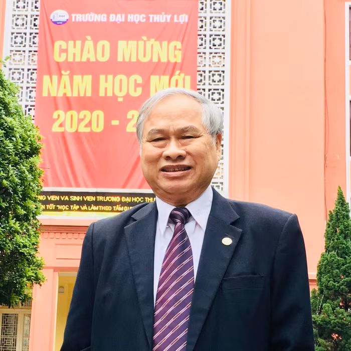 Giáo sư Lê Kim Truyền - nguyên Hiệu trưởng Trường Đại học Thủy lợi. (Ảnh: NVCC)