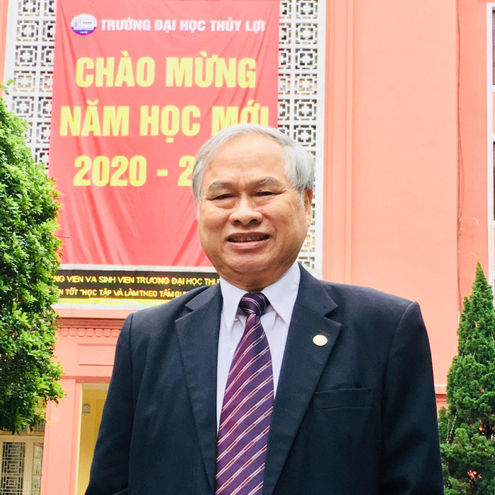 Giáo sư Lê Kim Truyền - nguyên Hiệu trưởng Trường Đại học Thủy lợi. (Ảnh: NVCC)