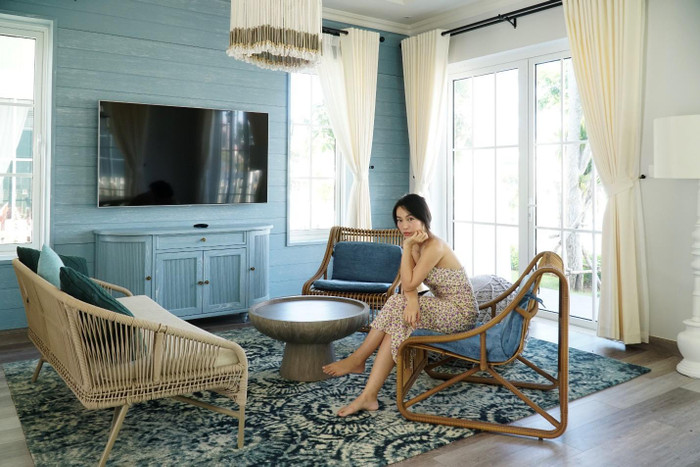 Không gian các căn biệt thự Florida được thiết kế rất xinh xắn với tone xanh biển, gỗ sáng màu là chủ đạo Không gian các căn biệt thự Florida được thiết kế rất xinh xắn với tone xanh biển, gỗ sáng màu là chủ đạo