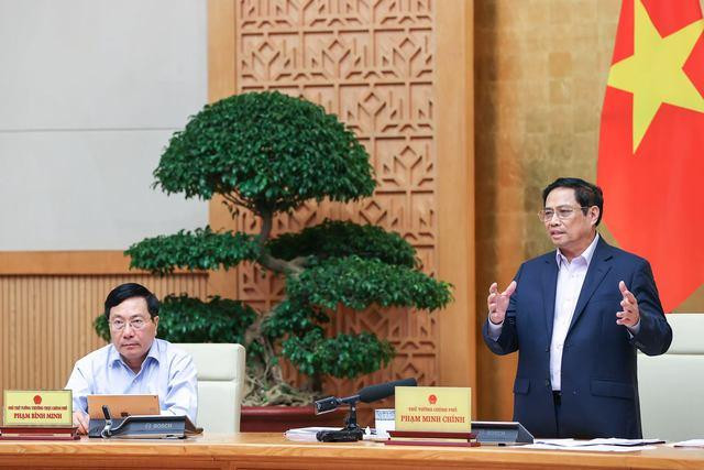Thủ tướng cho rằng cần đánh giá lại tình hình thực tiễn và việc triển khai thời gian qua, xây dựng chương trình, mục tiêu, giải pháp phù hợp - Ảnh: VGP/Nhật Bắc