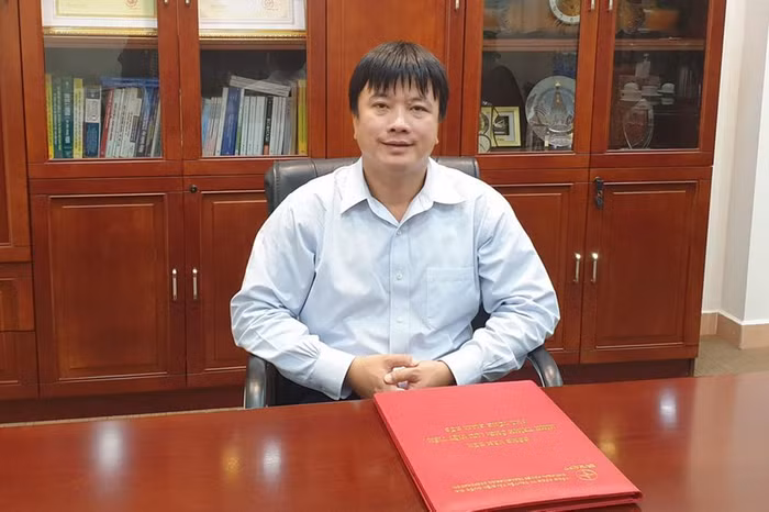 Ông Lưu Việt Tiến – Phó Tổng giám đốc EVNNPT Ông Lưu Việt Tiến – Phó Tổng giám đốc EVNNPT