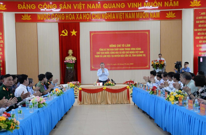 Tổng Bí thư, Chủ tịch nước Tô Lâm gặp gỡ cán bộ, chiến sĩ người dân Cồn Cỏ. tbt2.jpg