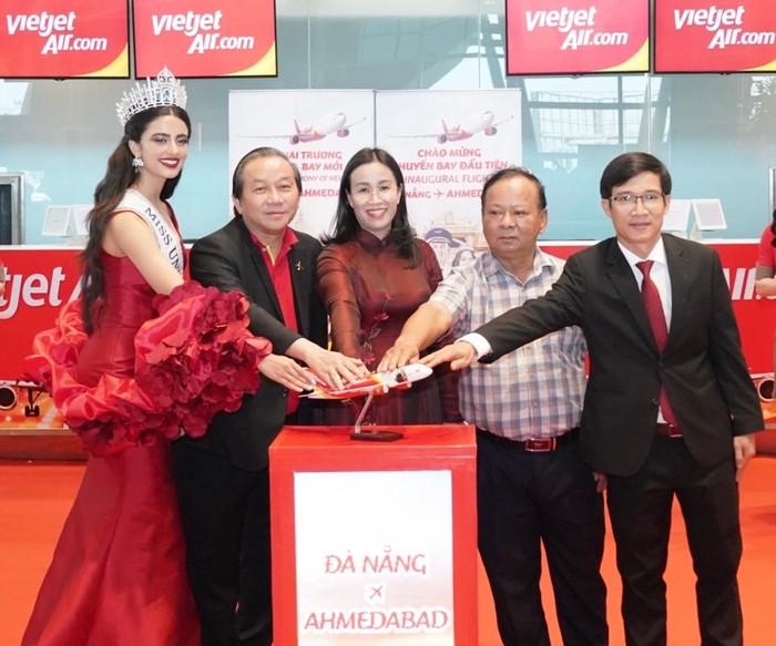 Nghi thức khai trương đường bay mới Đà Nẵng - Ahmedabad (Ấn Độ) A1 (25).jpg