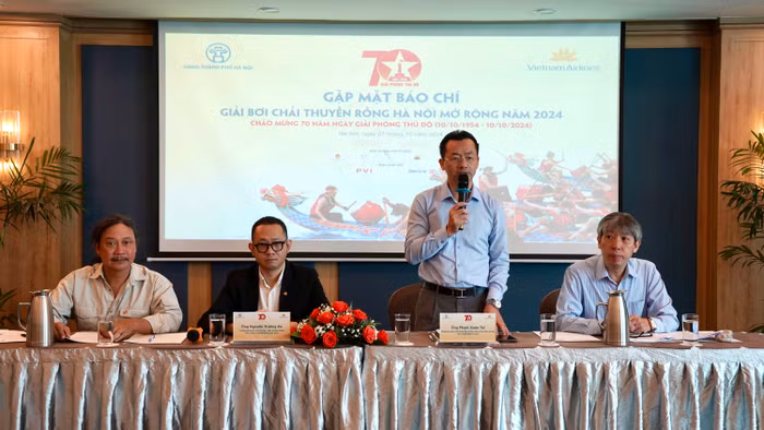 2. Ông Phạm Xuân Tài - Phó Giám đốc Sở Văn hóa & Thể thao TP Hà Nội phát biểu tại buổi gặp mặt báo chí.JPG