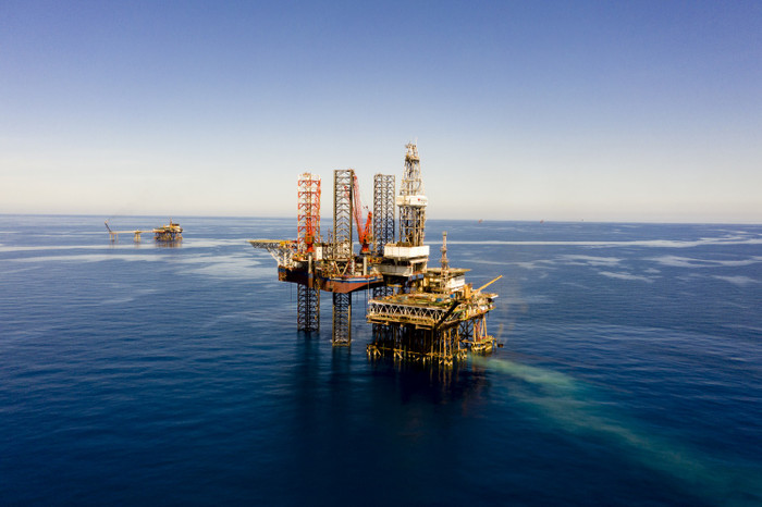 Năm 2022, Petrovietnam lập kỷ lục thời gian hoàn thành kế hoạch sớm nhất đối với chỉ tiêu sản lượng khai thác dầu. 1-2.jpg