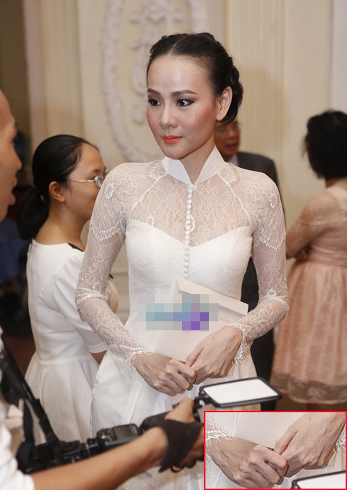 Đôi bàn tay như bà lão của Dương Yến Ngọc Đôi bàn tay như bà lão của Dương Yến Ngọc