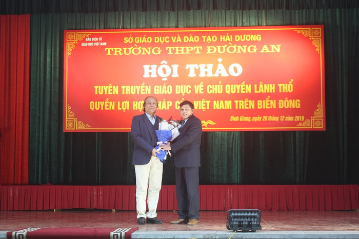 Buổi hội thảo kết thúc tốt đẹp (Ảnh:Vũ Ninh)