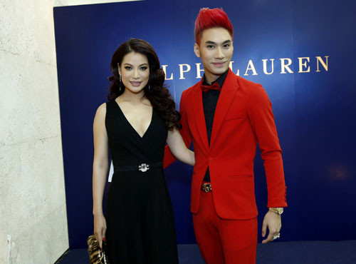 Trương Ngọc Ánh và NTK Lý Quý Khánh. Trương Ngọc Ánh và NTK Lý Quý Khánh.