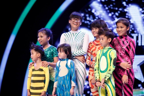 Các em nhỏ của nhóm Hoa Mẫu Đơn.