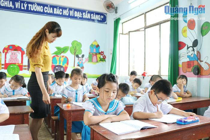 Giáo viên vẫn cần có Sáng kiến kinh nghiệm Giáo viên vẫn cần có Sáng kiến kinh nghiệm