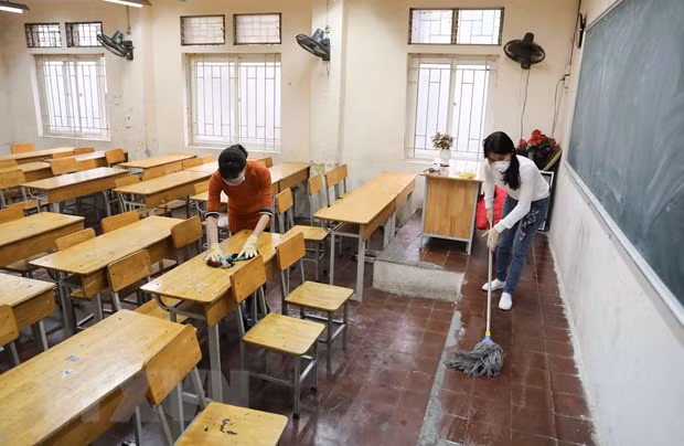 Không thể chấp nhận giáo viên tổ chức dạy thêm trong dịch Covid-19