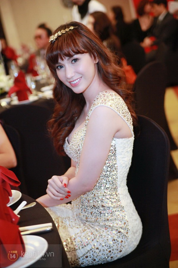 Nghi án 'dao kéo' ngay lập tức được đặt ra cho cô nàng Nghi án 'dao kéo' ngay lập tức được đặt ra cho cô nàng