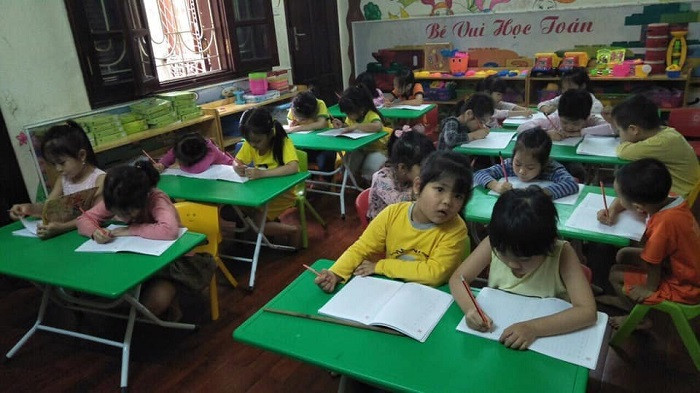 Kỳ nghỉ hè của nhiều học sinh bị rút ngắn lại vì đi học thêm (Ảnh: Vũ Ninh) Kỳ nghỉ hè của nhiều học sinh bị rút ngắn lại vì đi học thêm (Ảnh: Vũ Ninh)