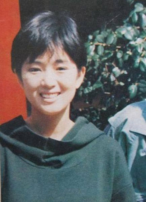 Củng Lợi xinh đẹp từ xưa và cho tới giờ cô vẫn quyến rũ khi đang gần 50 tuổi.